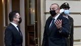 Зеленський та Алієв підписали угоди між Україною та Азербайджаном в сфері торгівлі, землі та енергетики