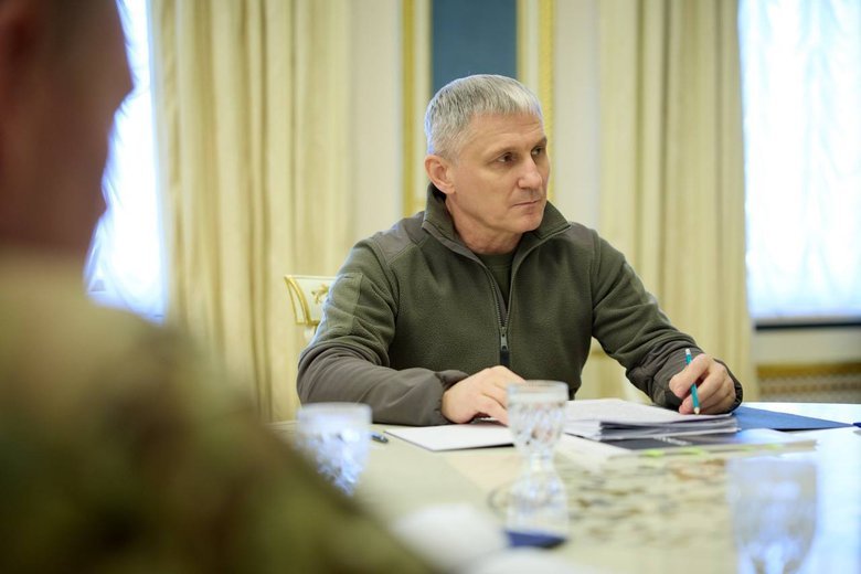 Зеленский собрал совещание по санкциям против РФ