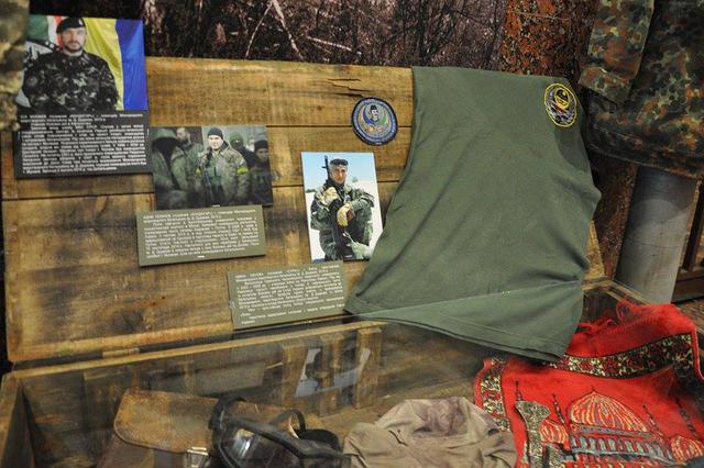 Виставка "Український Схід", присвячена АТО, відкрилася в Нацмузеї історії України у Другій світовій війні 50 Виставка "Український Схід", присвячена АТО, відкрилася в Нацмузеї історії України у Другій світовій війні 50