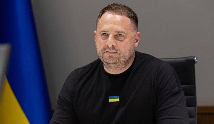 Друзі Єрмака зайняли високі посади в "Укрнафті", Міноборони, Ощадбанку, Офісі Генпрокурора та "Центренерго", - Bihus.Info. ВIДЕО