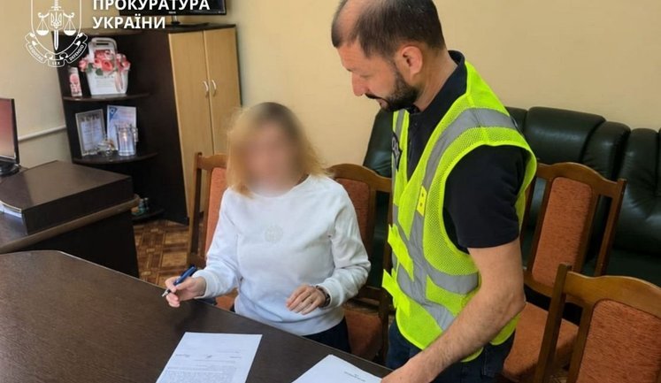 15,3 млн грн зарплат для "мертвых душ": пяти сотрудницам санатория Минздрава на Прикарпатье сообщено о подозрении. ФОТОРЕПОРТАЖ