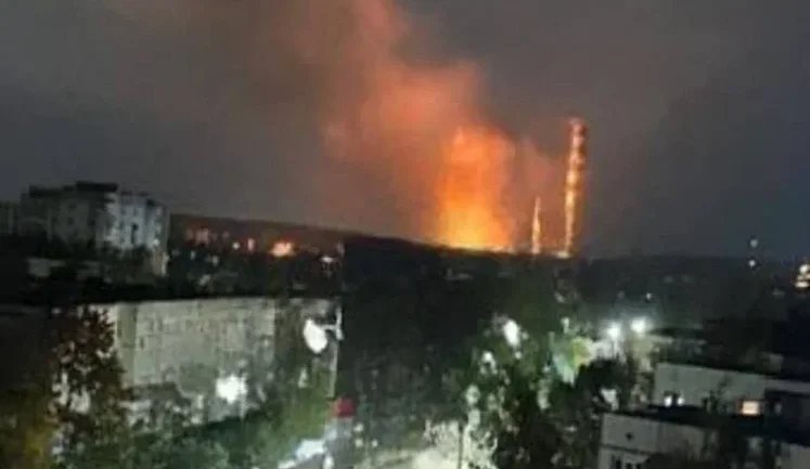 У Брянській області РФ після серії вибухів зникло світло - пабліки пишуть про атаку на ТЕЦ. ВIДЕО