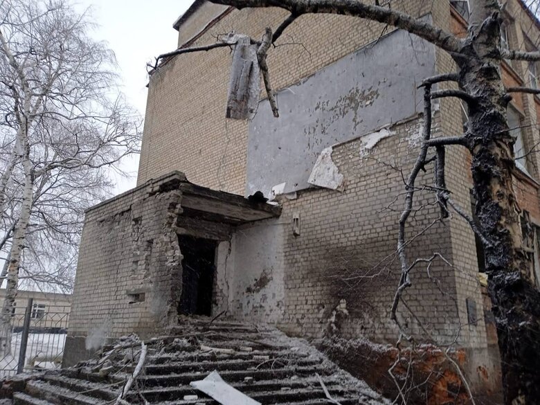 Ruscists shelled Kupiansk, house and polyclinic were hit, two were killed, - RMA 03