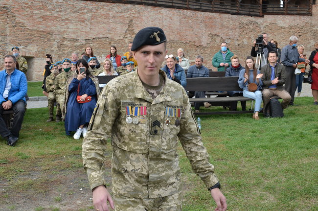 Не могла собі уявити, що представлятиму до нагороди Народний Герой свого… сина! Репортаж із церемонії у Луцьку 22