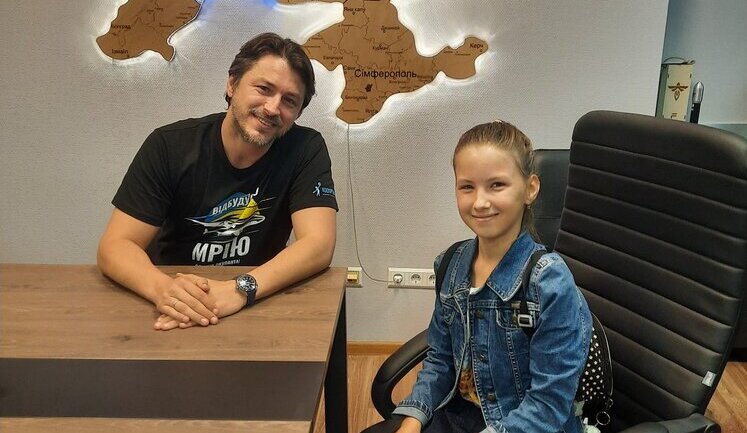 Десятилетняя чемпионка мира по шашкам Валерия Ежова передала в фонд Притулы 21 тысячу грн, которые она собрала, играя на донат для ВСУ. ВИДЕО+ФОТОрепортаж