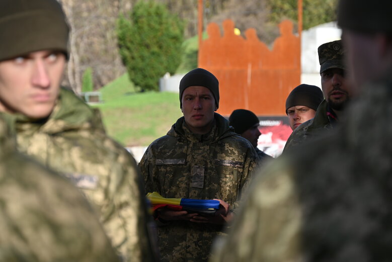 Із воїном та засновником видання Горинь Тарасом Давидюком, який загинув у бою проти окупантів на Запоріжжі, попрощалися у Києві 11