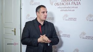 Глава Львовского облсовета Ганущин госпитализирован с COVID-19