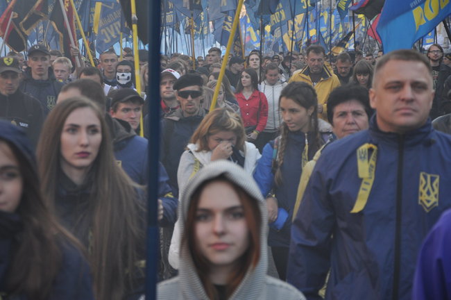 Националисты провели в центре Киева Марш УПА 07