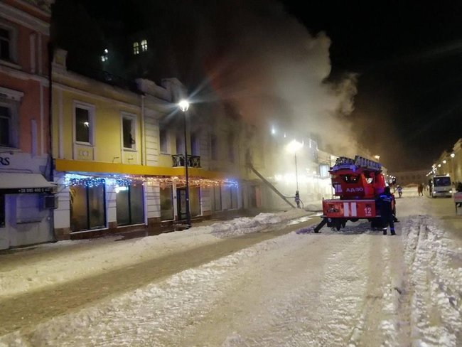 Турецкий ресторан горел на киевском Подоле 04