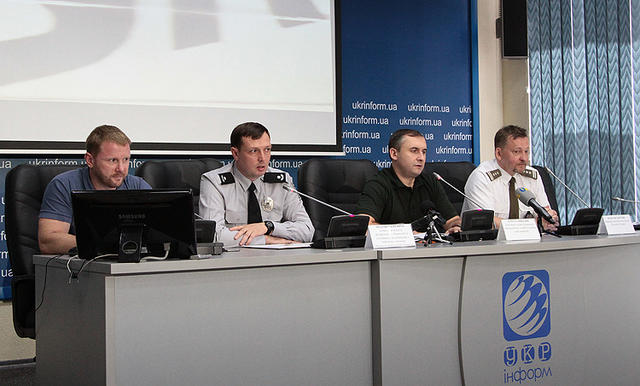 Нацполиция и пограничники вместе с иностранными коллегами ликвидировали транснациональный канал торговли людьми 01 Нацполиция и пограничники вместе с иностранными коллегами ликвидировали транснациональный канал торговли людьми 01