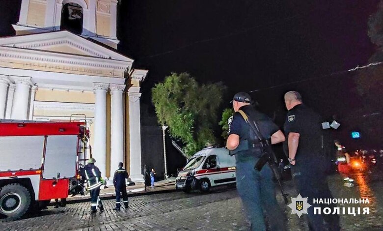 Consequences of enemy attack on Odesa 08