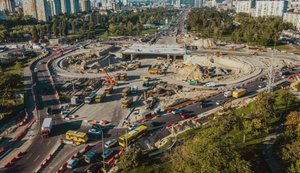 Ремонт розв’язки біля метро "Чернігівська": коли відновлять автомобільний та трамвайний рух