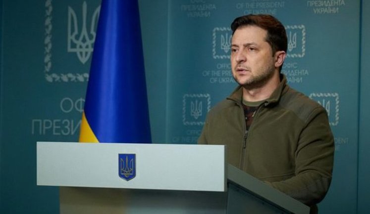 Зеленський пообіцяв по 6,5 тисячі усім, хто втратив можливість працювати через війну