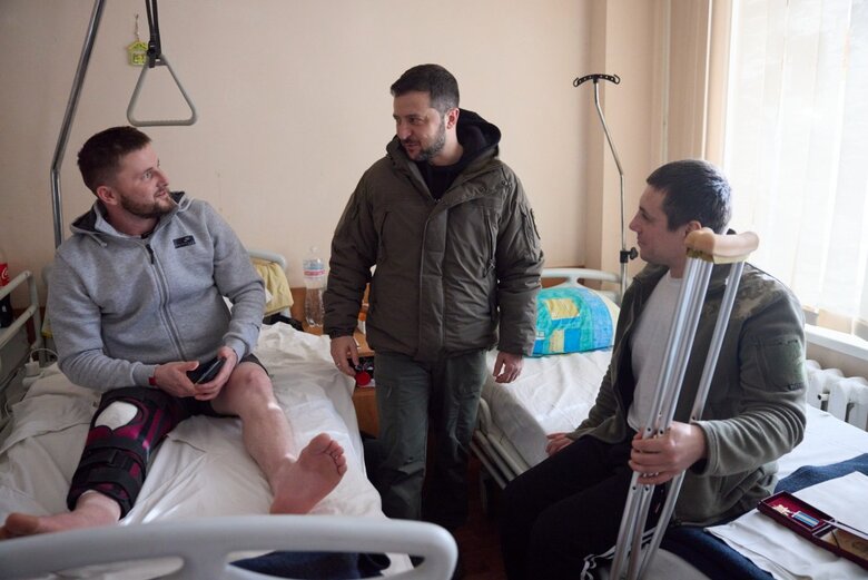 Zelensky visited military hospital in Kharkiv region 07