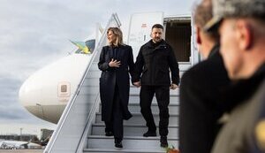 Зеленський прибув до Фінляндії: запланована зустріч із президентом Стуббом. ФОТО (оновлено)