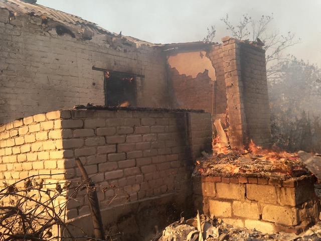 Several civilian homes burnt down in Zaitseve shelling, - JCCC 01 Several civilian homes burnt down in Zaitseve shelling, - JCCC 01