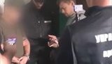 Задержан сотрудник киевского СИЗО, распространявший наркотики среди заключенных. ВИДЕО
