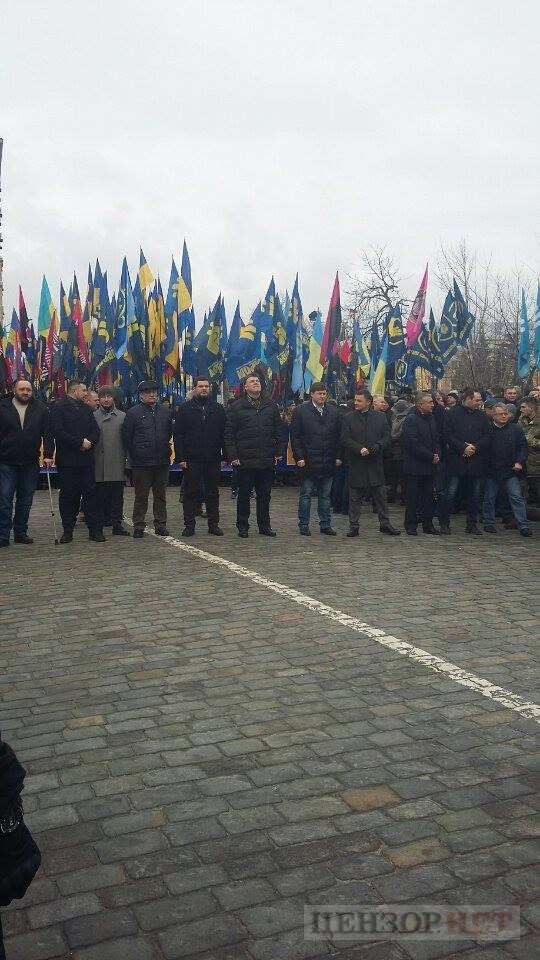 Марш национального достоинства проходит в центре Киева 10
