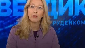 Doctors to be able to earn up to 100,000 hryvnia a month, health minister says