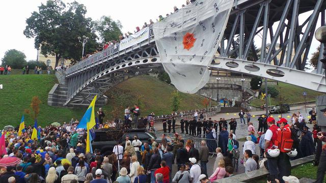 киев марш нескорених непокоренных хода