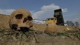 Вертолетную площадку для Януковича строят на костях жертв нацистов и НКВД: находят черепа и кости