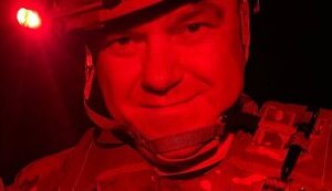 Командир екіпажу БПЛА Сергій Хаджинов: "Ворог рапортує: мовляв, їхній склад БК знищено високоточною зброєю типу "Ескалібур". А насправді це зробив наш літак із пінопласту і бальси!"
