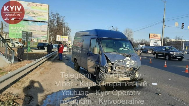 Police investigating road accident involving children ombudsperson Kuleba in Kyiv region 03