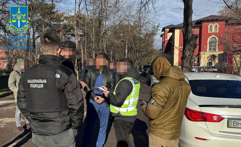 Голова ВЛК продав довідки з вигаданими хворобами