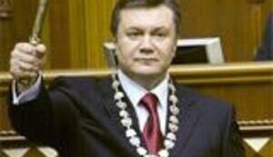Конституционный суд отменил политреформу 2004 года - у Януковича полномочия Кучмы!