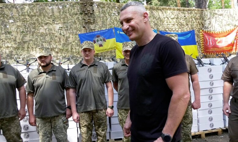 Кличко передав дрони від Києва
