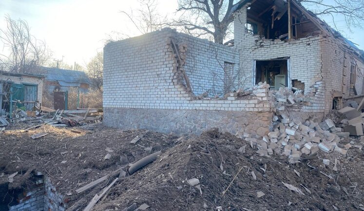 Окупанти вранці вдарили по Харківщині, пошкоджено приватні будинки. ФОТОрепортаж