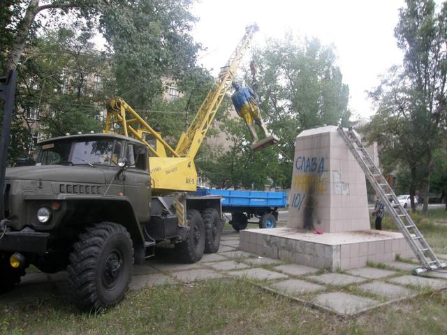 ленин памятник демонтаж рубежное декоммунизация