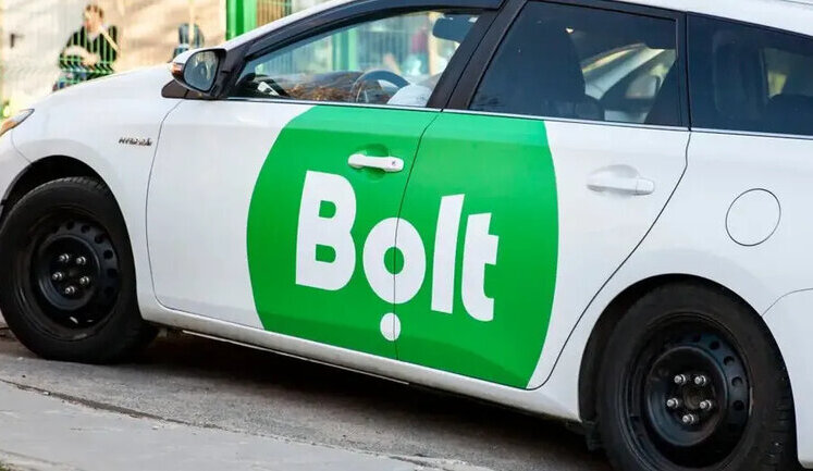 "I’ll teach you how to speak, you scum": in Kyiv, Bolt driver forced activist out of car after she commented on his use of Russian