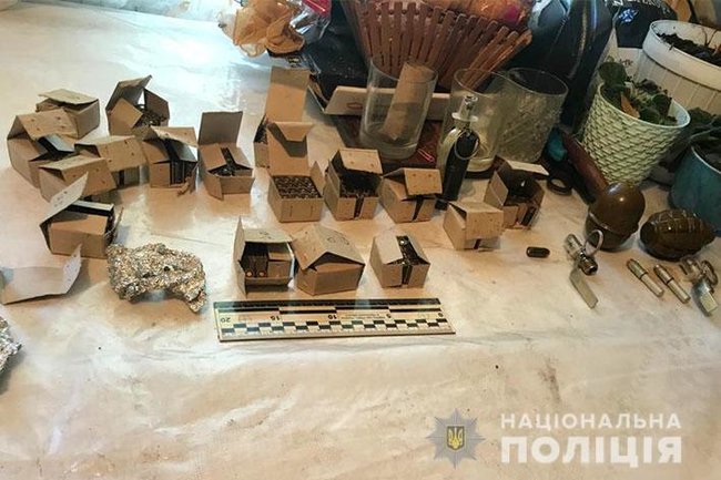 3 гранати та майже 300 набоїв вилучили у жителя Черкащини 03