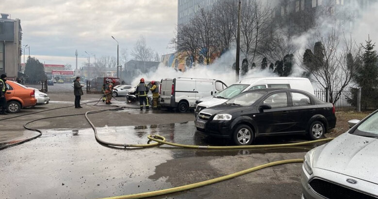 Наслідки обстрілу Києва російськими окупантами 04