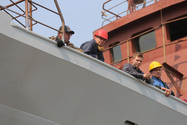 New middle-sized reconnaissance ship deployed by Ukraine’s Naval Forces in Kyiv 08