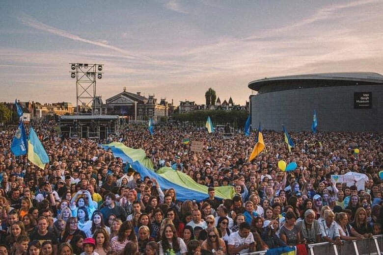 В Амстердаме на благотворительном телемарафоне в поддержку Украины собрали 2,3 млн грн 01