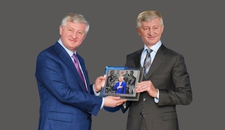 Які галузі "монополізував" Рінат Ахметов