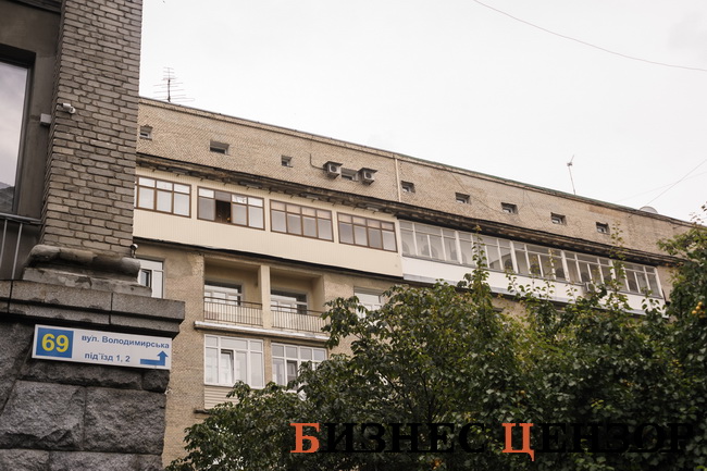 Стиль жизни. Балконы киевлян в дорогих квартирах 12
