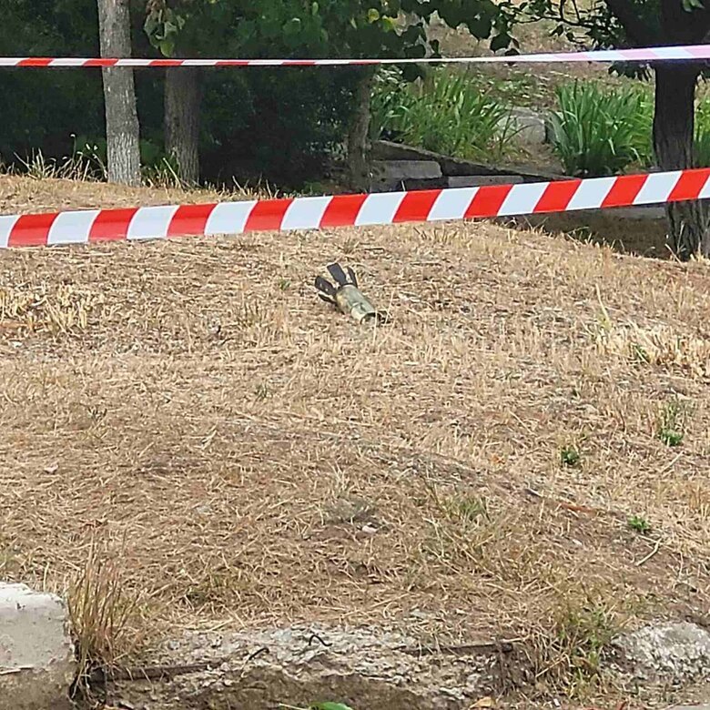 Rashists hit Stepnohirsk in Zaporizhzhia with cluster shells 04
