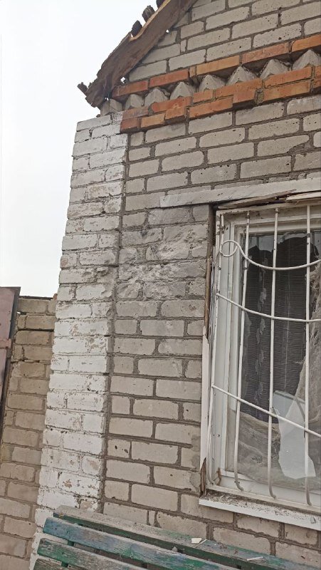 Russians attack Nikopol district with drones