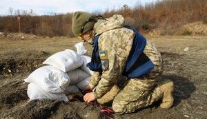 Женщины в противоминной деятельности