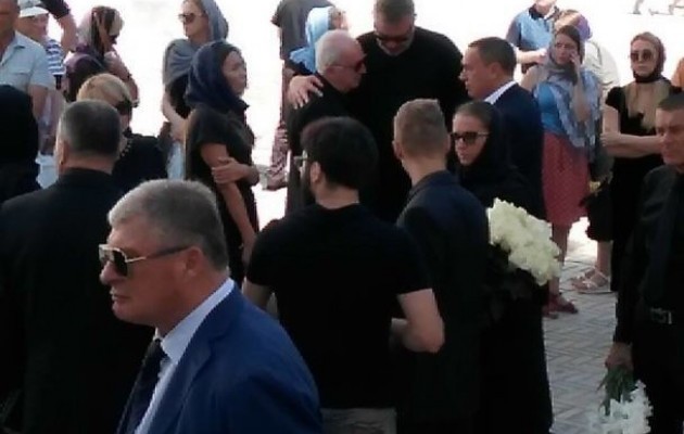 В Киеве прошло прощание с Ириной Бережной 06 В Киеве прошло прощание с Ириной Бережной 06
