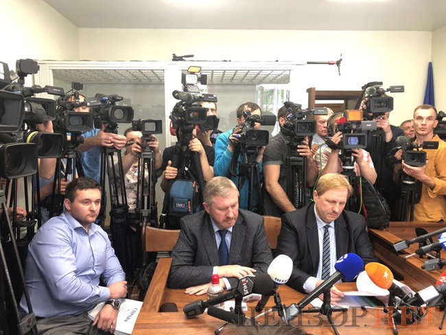 Соломенский райсуд Киева избирает Аллерову меру пресечения 06