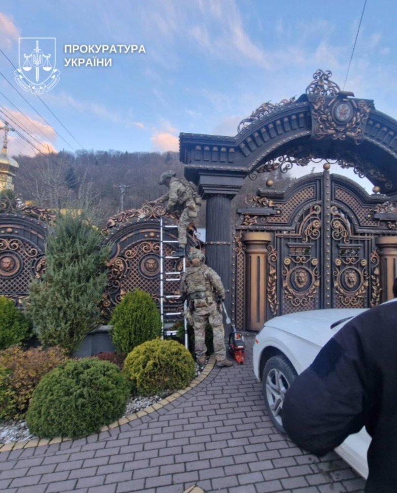 На Буковині викрили "тіньовий" експорт лісу до Молдови