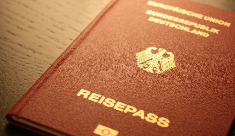 Німеччина спростила отримання громадянства. Це торкнеться 1,3 мільйона біженців з України