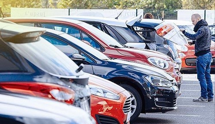 За рік попит на бензинові авто в Україні зріс на 18%. Які моделі найпопулярніші?