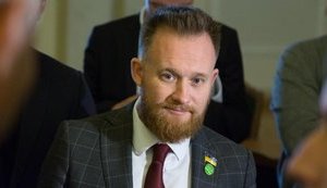 "Слуга народа" Камельчук: Вакцинация уже несет смерть, ее продвигают фантастические маркетологи