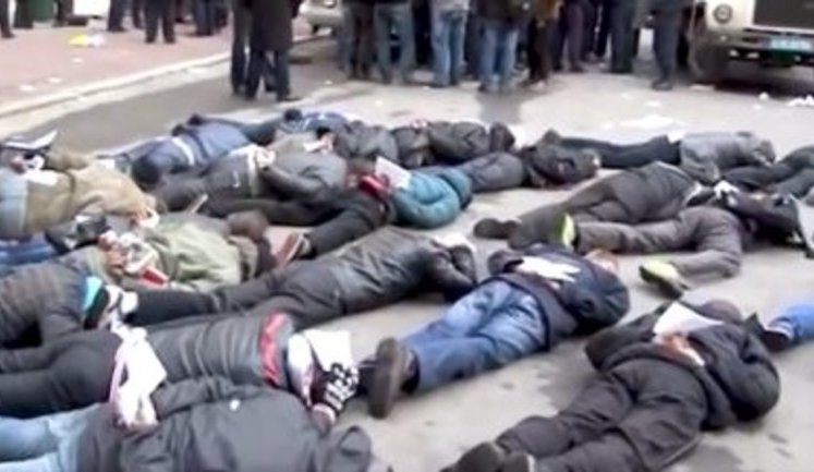 7 років тому вдалося запобігти створенню "ХНР": Харківську ОДА без єдиного пострілу звільнили від сепаратистів. ВІДЕО+ФОТОрепортаж