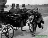 подайте на борьбу с коррупцией, а то прошлую подачку он отобрал...